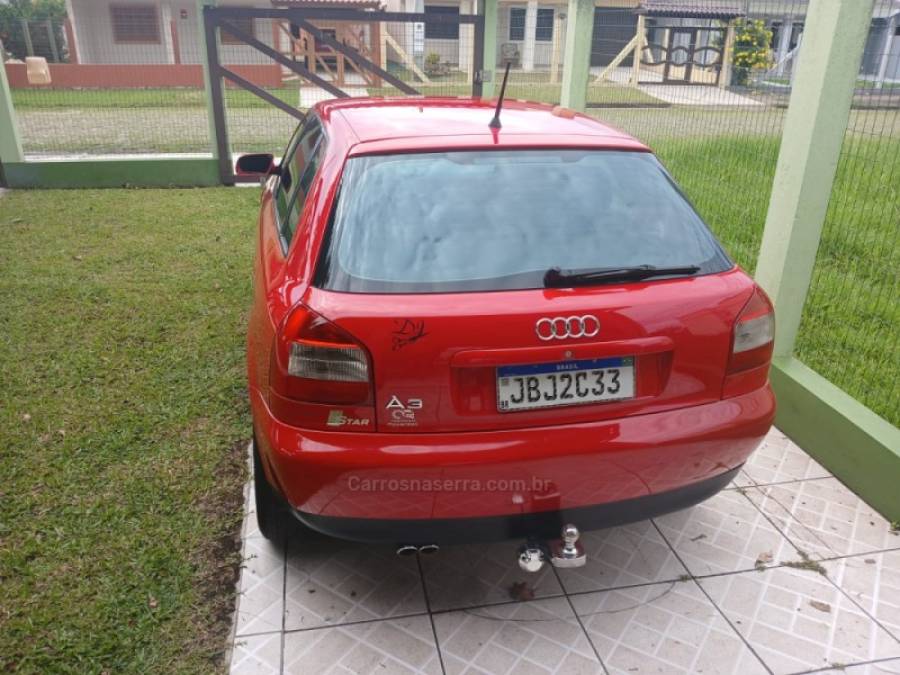 AUDI - A3 - 2006/2006 - Vermelha - R$ 42.000,00