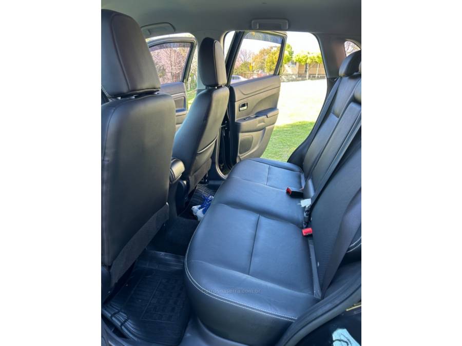 MITSUBISHI - ASX - 2013/2014 - Preta - R$ 77.900,00