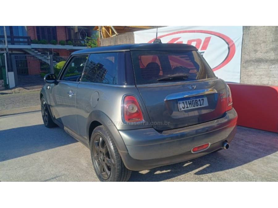 MINI - COOPER - 2010/2010 - Prata - R$ 56.900,00