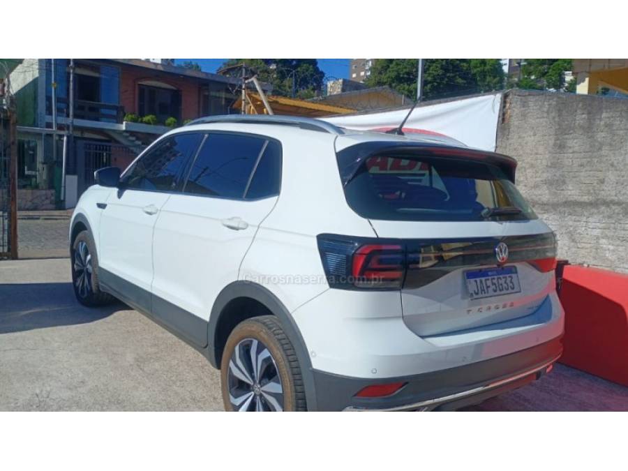 VOLKSWAGEN - T-CROSS - 2020/2021 - Branca - R$ 120.000,00
