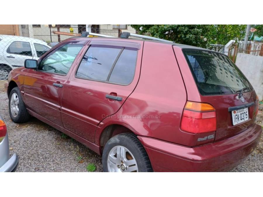 VOLKSWAGEN - GOLF - 1995/1995 - Vermelha - R$ 16.900,00