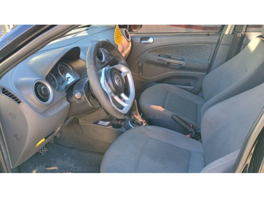VOLKSWAGEN - VOYAGE - 2012/2012 - Preta - R$ 32.000,00