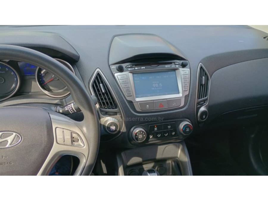 HYUNDAI - IX35 - 2017/2018 - Prata - R$ 92.000,00