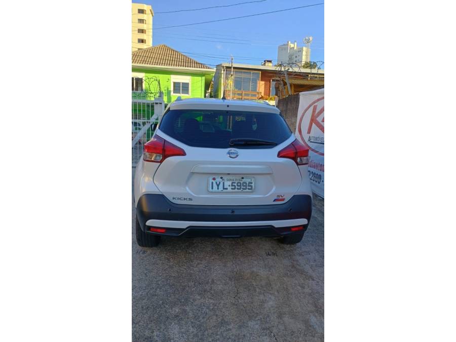 NISSAN - KICKS - 2018/2018 - Branca - R$ 85.000,00