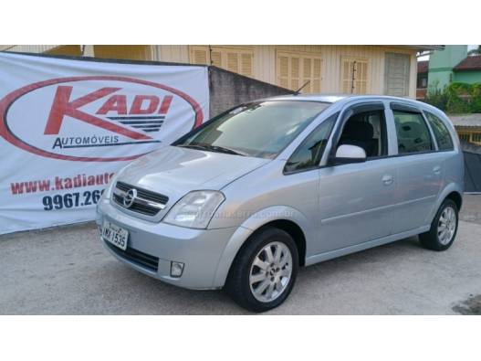 CHEVROLET - MERIVA - 2006/2006 - Prata - R$ 26.900,00