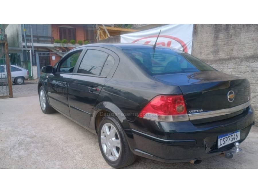CHEVROLET - VECTRA - 2005/2006 - Verde - R$ 29.000,00