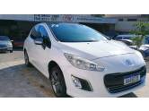 PEUGEOT - 308 - 2013/2014 - Branca - R$ 43.900,00