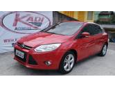 FORD - FOCUS - 2014/2015 - Vermelha - R$ 54.900,00